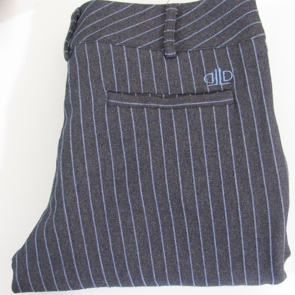 Lizzie Driver Grey Pinstriped Golf Pants Sz 00 - Picture 1 of 6